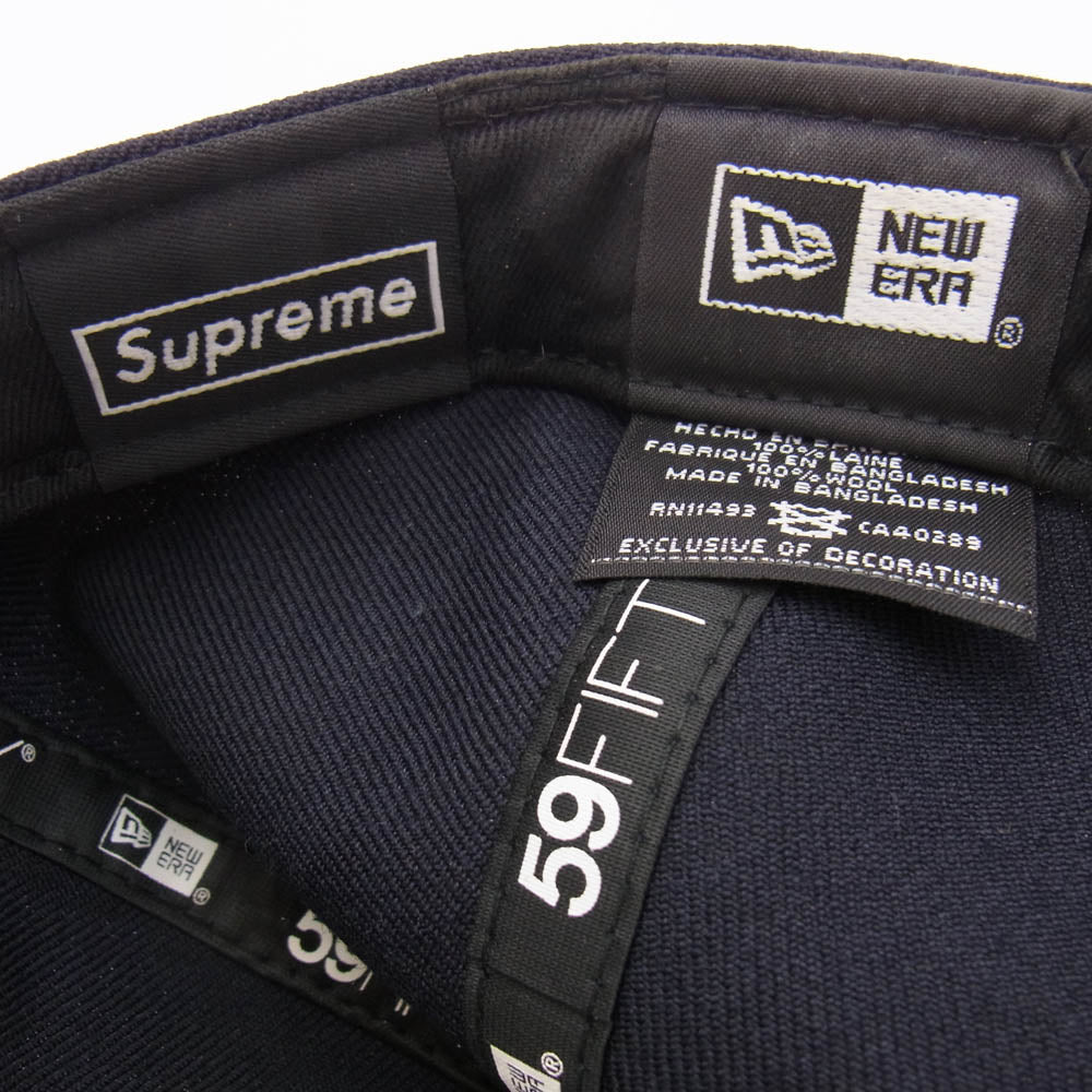 Supreme シュプリーム 18AW × New Era 7 1/2 Classic Script ニューエラ クラシック スクリプト ロゴ 刺繍 キャップ ダークネイビー系【中古】