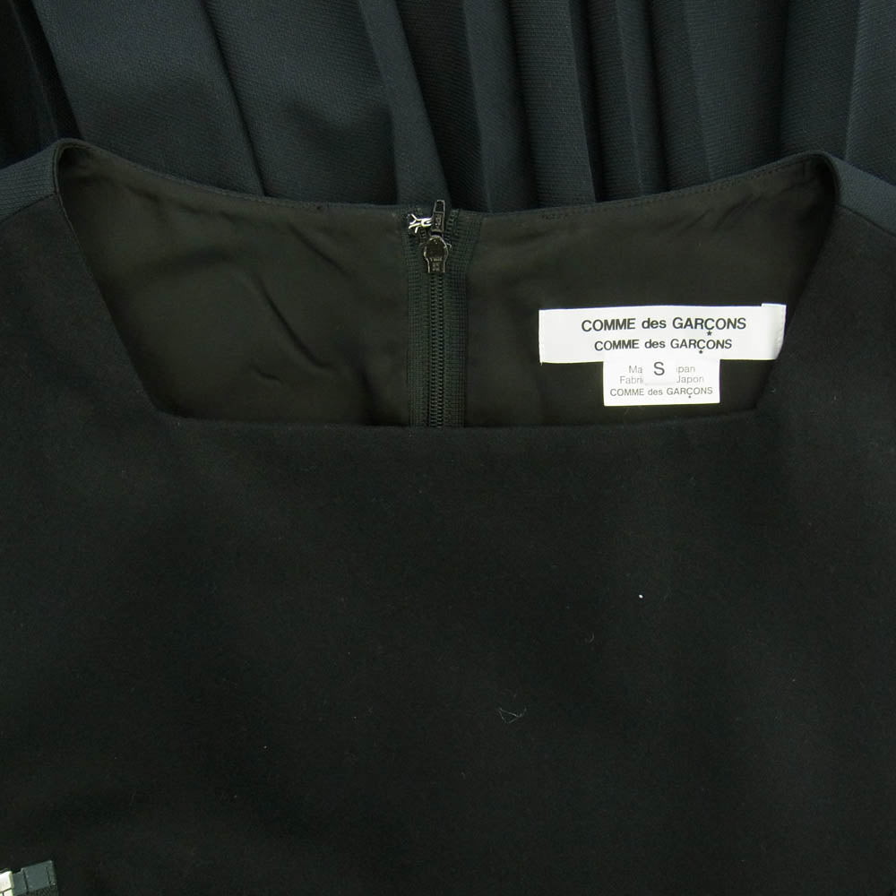 COMME des GARCONS コムデギャルソン AD2017 RT-O007 COMME DES GARCONS コムコム Product-dyed Switched Zip Dress サイドジップ プリーツ ロング ワンピース ネイビー系 S【中古】