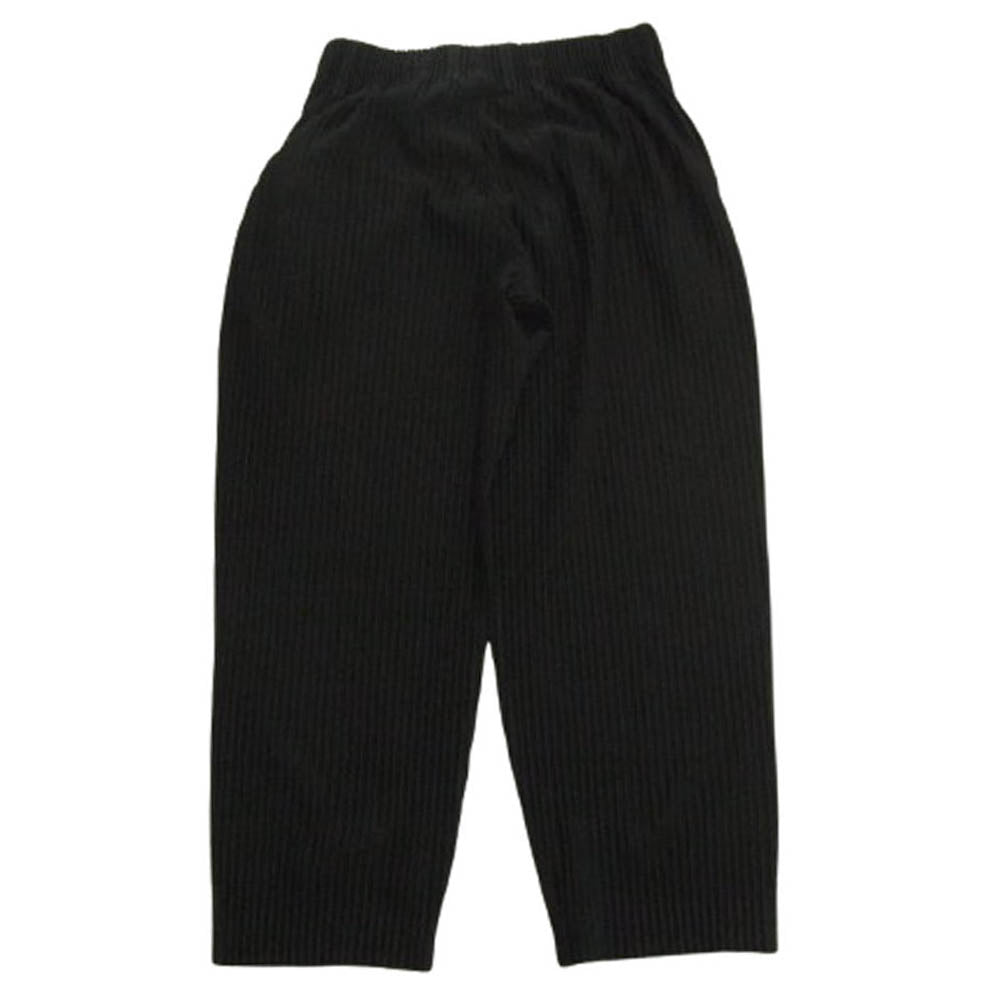 HOMME PLISSE ISSEY MIYAKE オム プリッセ イッセイミヤケ HP55JF450 BASICS ベーシック ストレート プリーツ加工 パンツ ブラック ブラック系【中古】