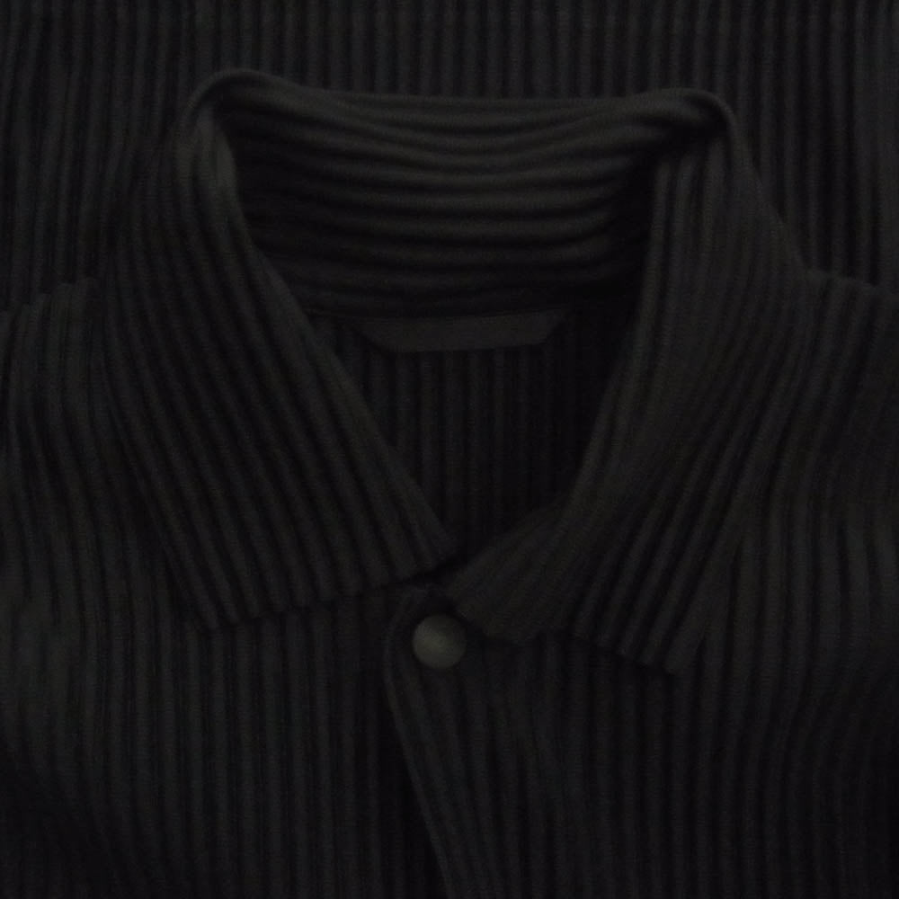 HOMME PLISSE ISSEY MIYAKE オム プリッセ イッセイミヤケ 25SS HP51JC111 MONTHLY COLOR MARCH マンスリーカラー コーチジャケット ブルゾン ブラック系【中古】