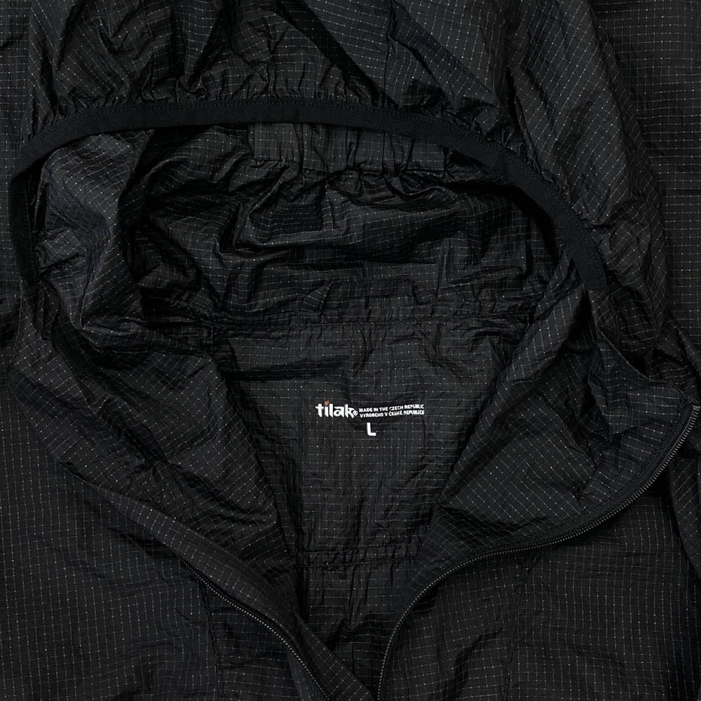 TILAK ティラック Orgil Anorak オルギル アノラック ジャケット ブラック系 L【美品】【中古】