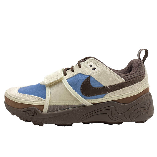 NIKE ナイキ 25SS HQ3072-400 × Travis Scott トラヴィススコット Zoom Field Jaxx Pale Ivory and Leche Blue ズームフィールドジャックス ペールアイボリー アンド レチェブルー スニーカー ブラウン系 ブルー系 27.5cm【新古品】【未使用】【中古】