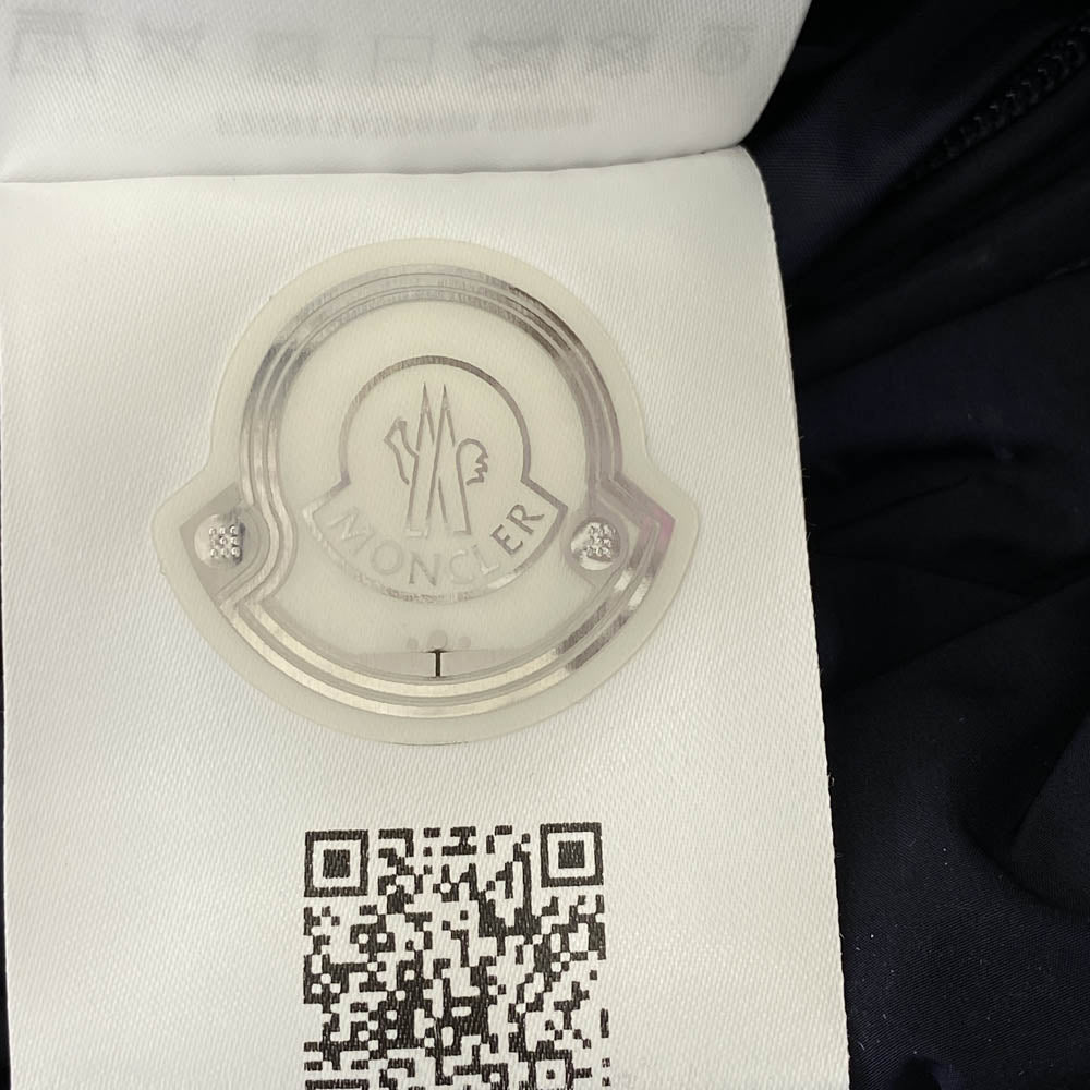 MONCLER モンクレール CORBORANT コルボラン フードロゴデザイン ダウンジャケット ネイビー系 3【中古】