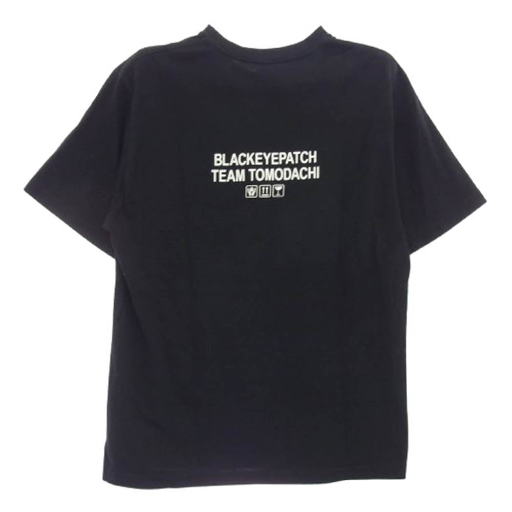 BlackEyePatch ブラックアイパッチ 取扱注意 センターロゴ 半袖 Tシャツ ブラック系 M【中古】