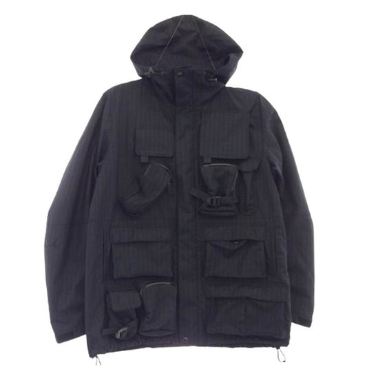 JUNYA WATANABE COMME des GARCONS MAN ジュンヤワタナベコムデギャルソンマン WJ-J007 AD2022 マルチポケット ストライプ フーデッド ブルゾン タクティカル ジャケット ブラック系 M【中古】