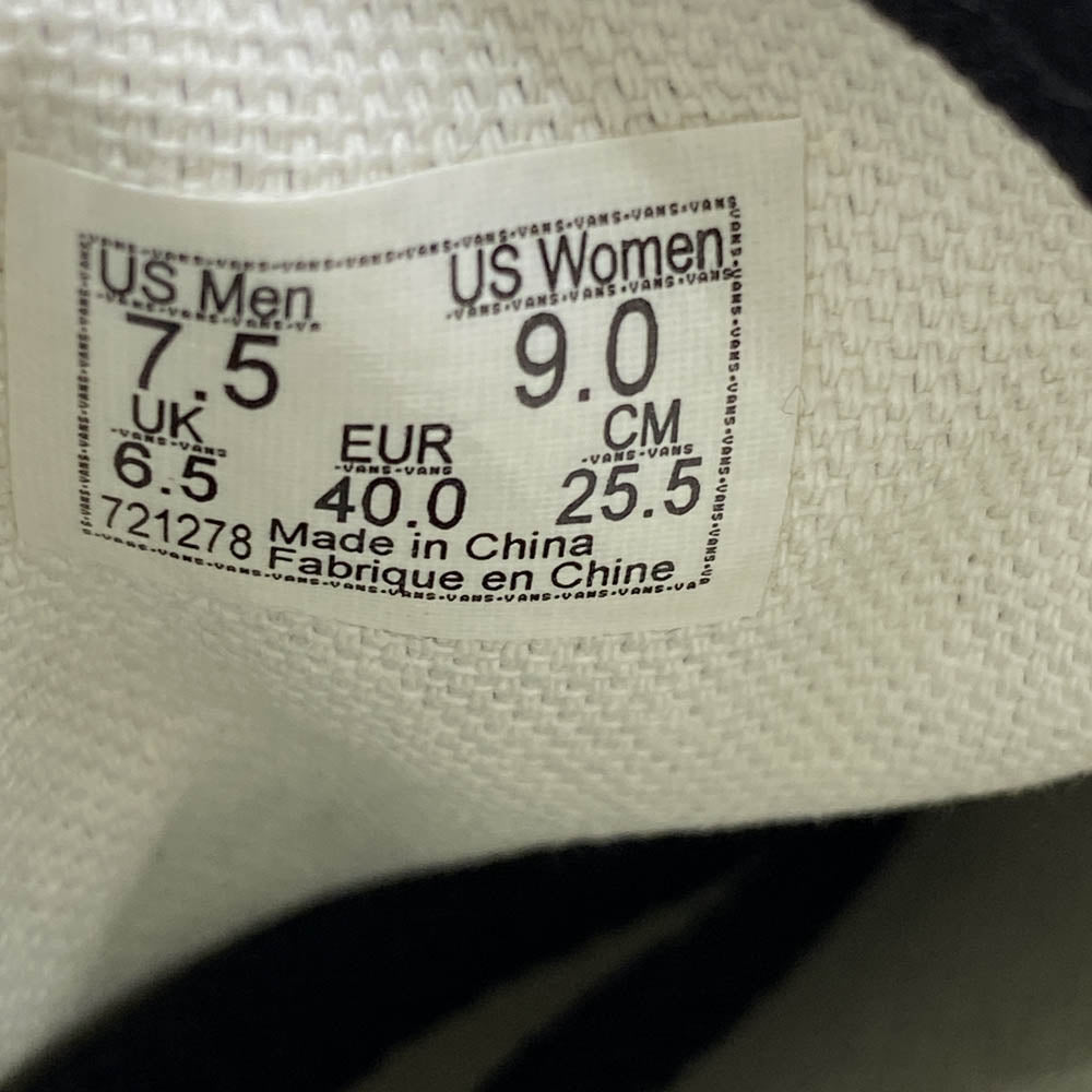 VANS バンズ VN000EE3BKA オーセンティック AUTHENTIC BLACK/BLACK ローカット スニーカー ブラック系 25.5cm【新古品】【未使用】【中古】