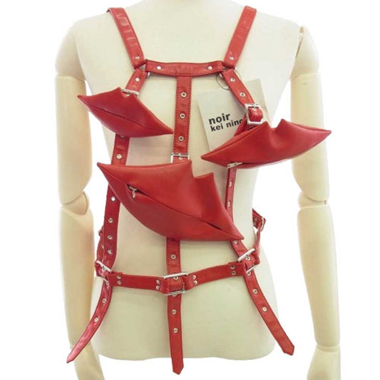 COMME des GARCONS NOIR コムデギャルソン ノワール 3OV006 フェイクレザー リップ ハーネス ベスト レッド系【新古品】【未使用】【中古】