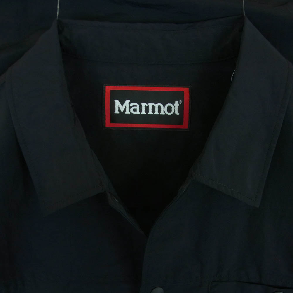 MARMOT マーモット MTSS25MJK341DR URBAN RESEARCH DOORS別注 ナイロン コーチ ジャケット BLACK 黒に近いダークネイビー系 XL【新古品】【未使用】【中古】