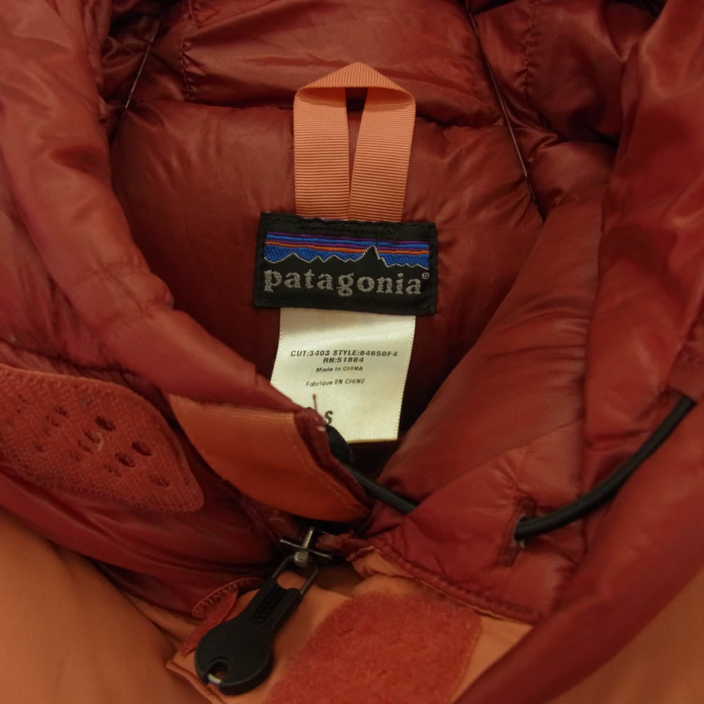 patagonia パタゴニア 04AW 84650 04年製 ダウン パーカー レッド系 S【中古】
