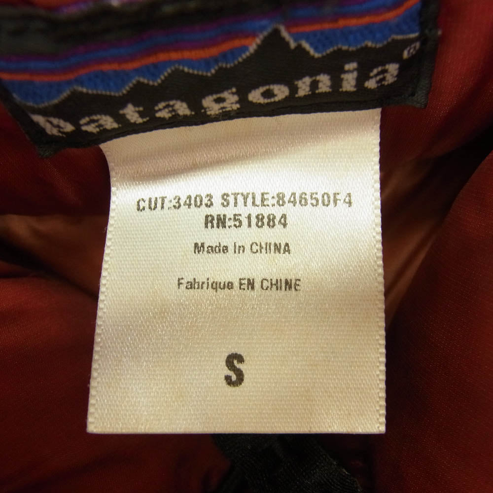 patagonia パタゴニア 04AW 84650 04年製 ダウン パーカー レッド系 S【中古】