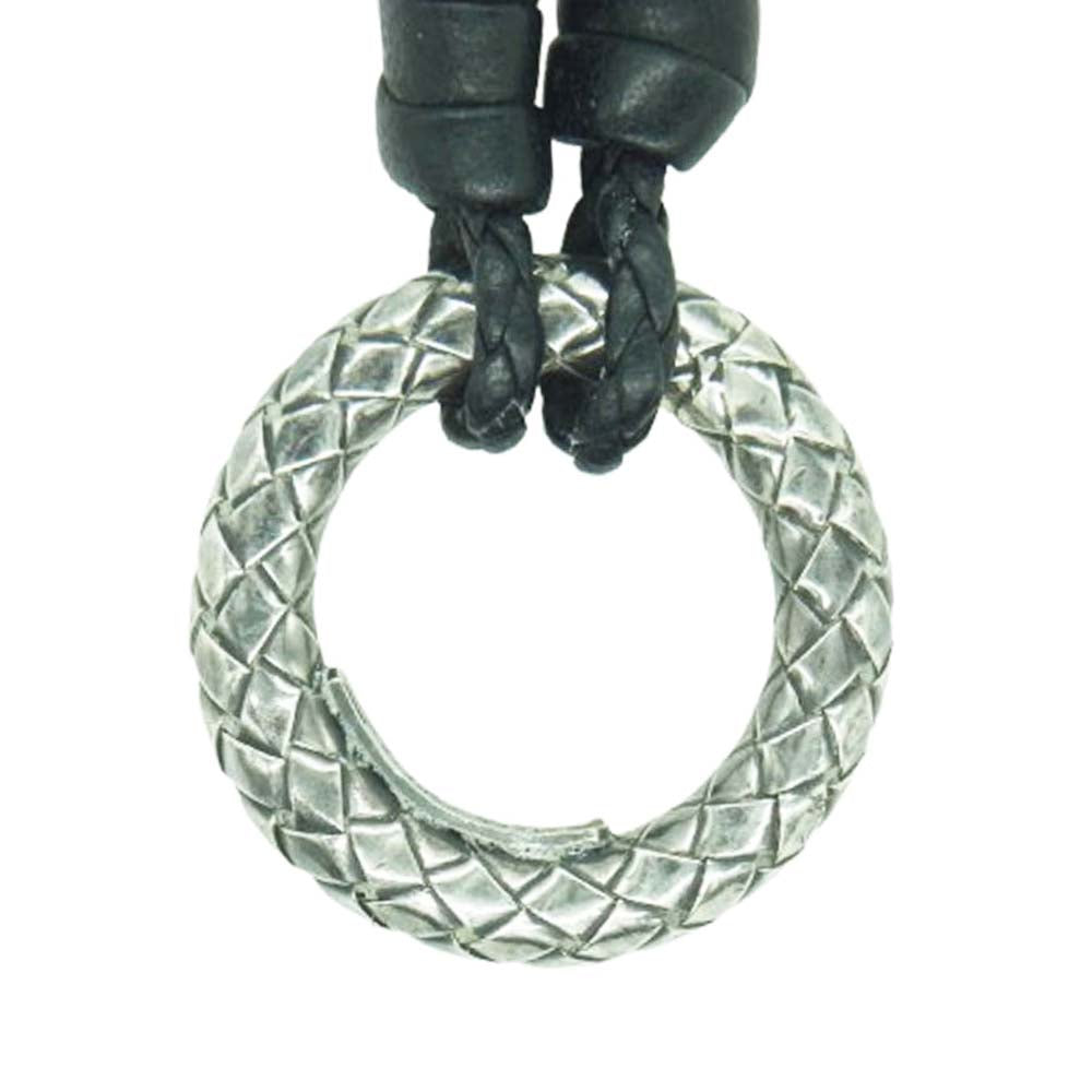 BOTTEGAVENETA ボッテガヴェネタ SV925サークル イントレチャート レザー ネックレス シルバー系 ブラック系【中古】