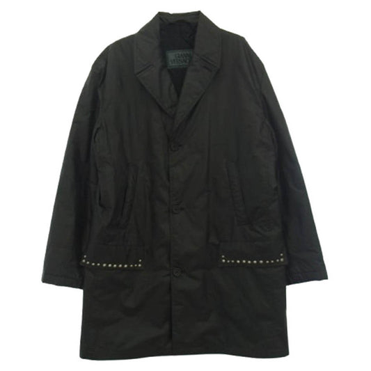 Gianni Versace ジャンニ・ヴェルサーチ スタッズ付き 中綿チェスターコート ブラック系 48【中古】