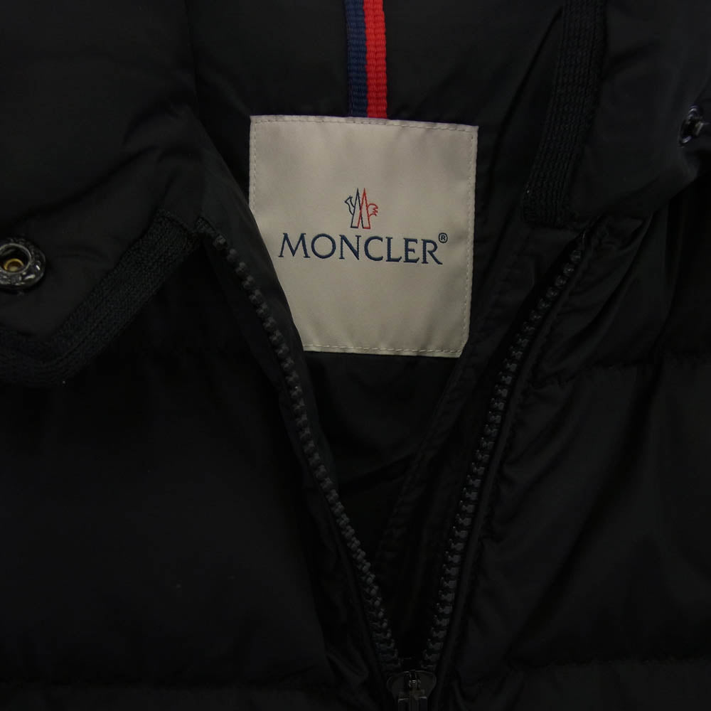 MONCLER モンクレール C20934696605 BETULA ベチュラ 国内正規品 アウター ジップ アップ フード ダウン ジャケット ブラック系 1【中古】