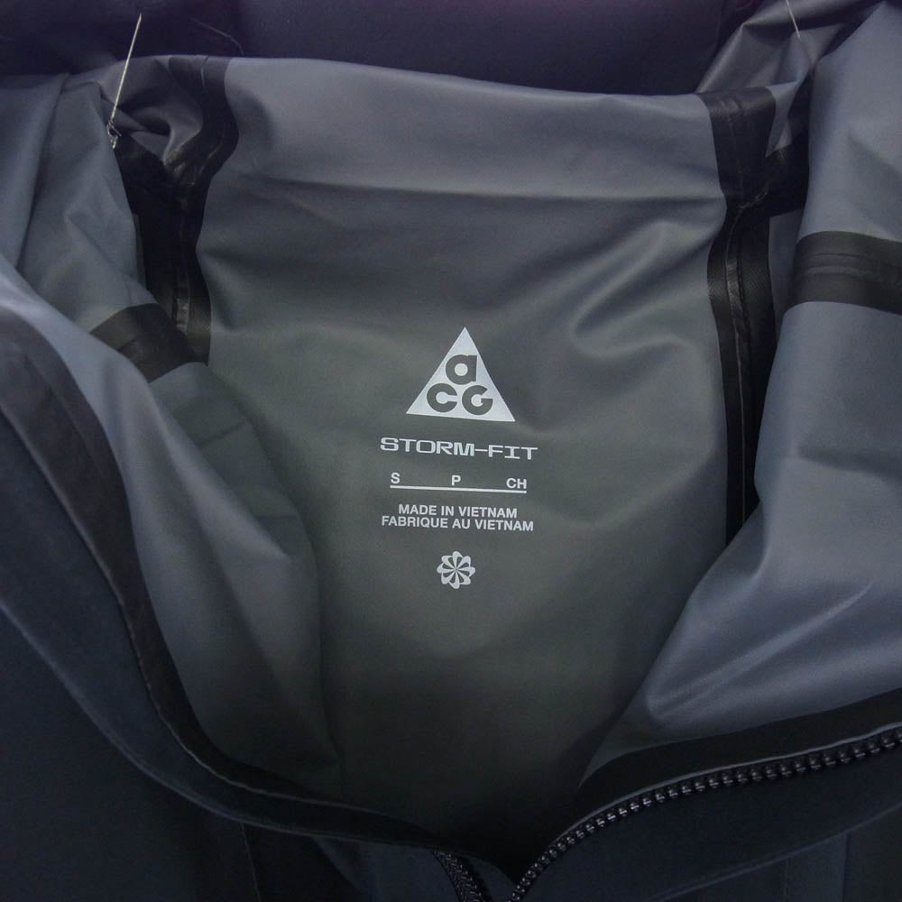 NIKE ナイキ DV9416-010 ACG Storm-FIT Cascade Rain Jacket ストームフィット マウンテンパーカー ブラック系 S【中古】