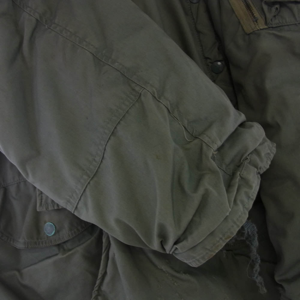 ユーエスエアフォース DSA100-77-C1136 vintage Flight jacket 米軍 ヴィンテージ 70S N-3B フライトジャケット カーキ系 M【中古】