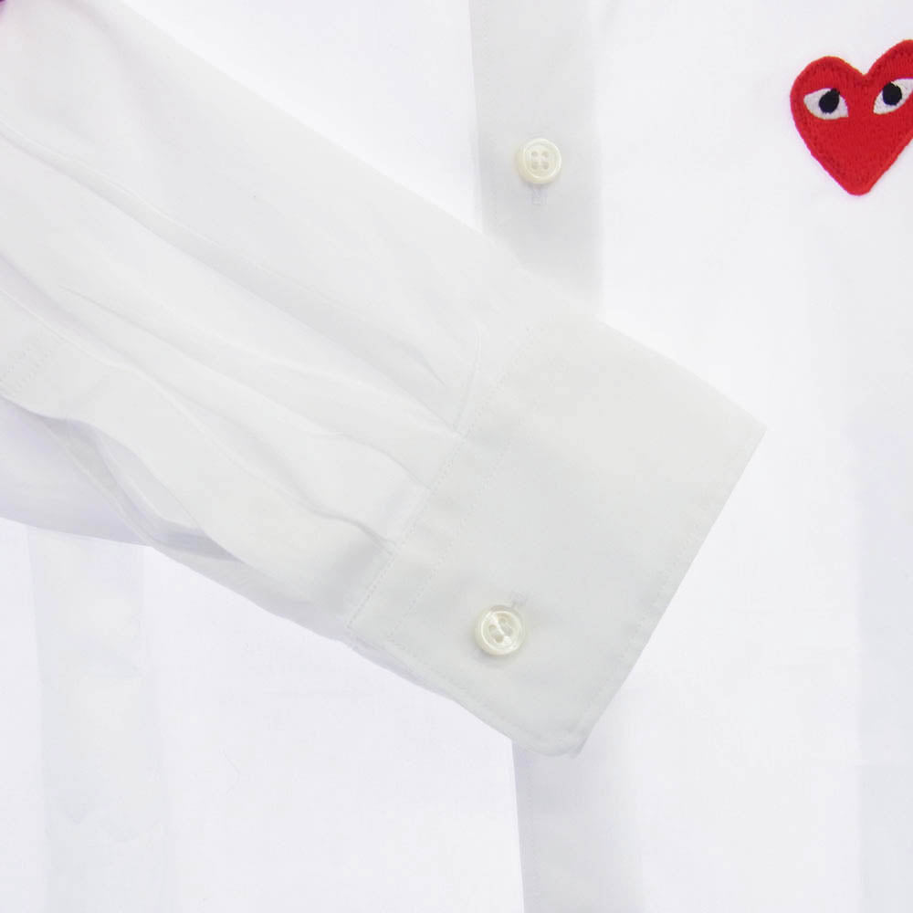 PLAY COMME des GARCONS プレイコムデギャルソン AZ-B002 ハート ワッペン 長袖 シャツ ホワイト系 L【中古】
