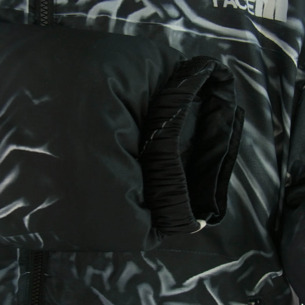 Supreme シュプリーム 23SS ND02300I The North Face Trompe Loeil Printed Nuptse Jacket ノースフェイス トロンプ ルイユ プリンティド ヌプシ ジャケット ダウン グレー系 ブラック系 S【中古】