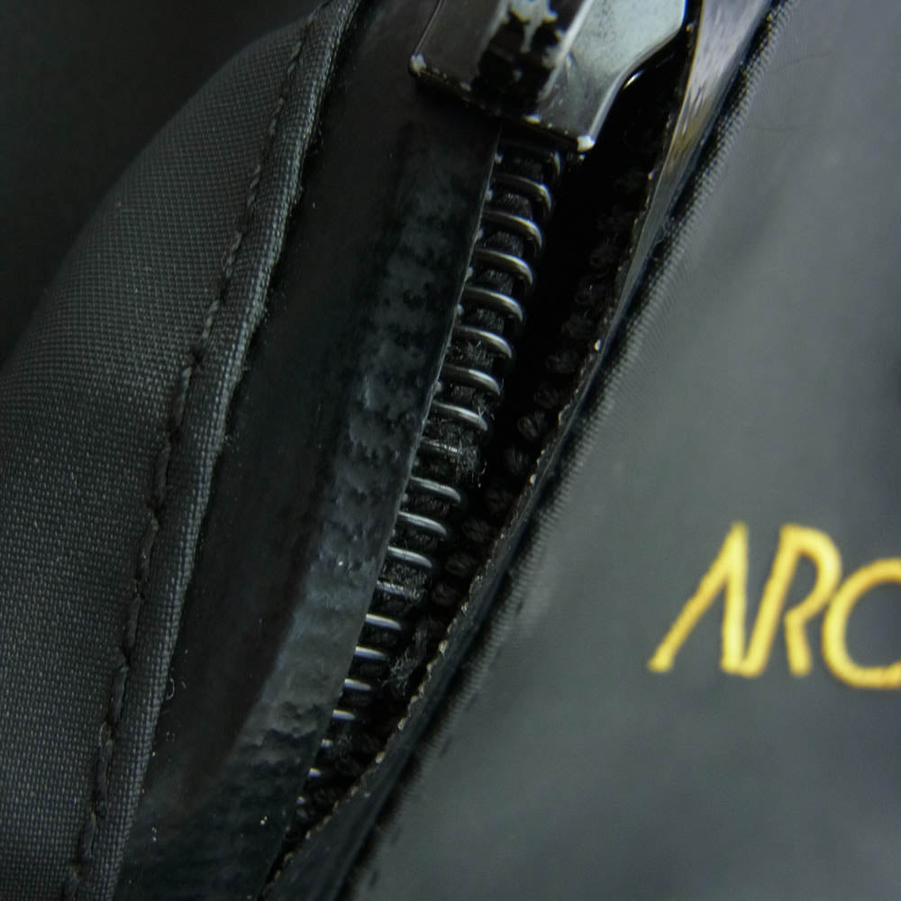 ARC'TERYX アークテリクス ARRO 22 アロー 22 リュック デイパック バックパック ブラック系【中古】