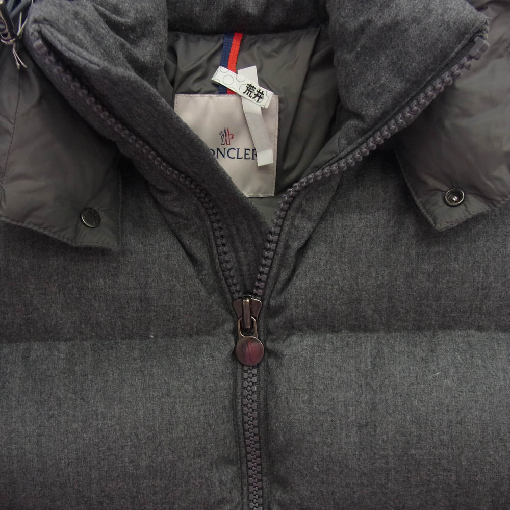 MONCLER モンクレール 19AW E20914033805 54272 ルーマニア製 MONTGENEVRE GIUBBOTTO モンジュネーブル ダウン ジャケット グレー系 TG1 グレー系 1【中古】