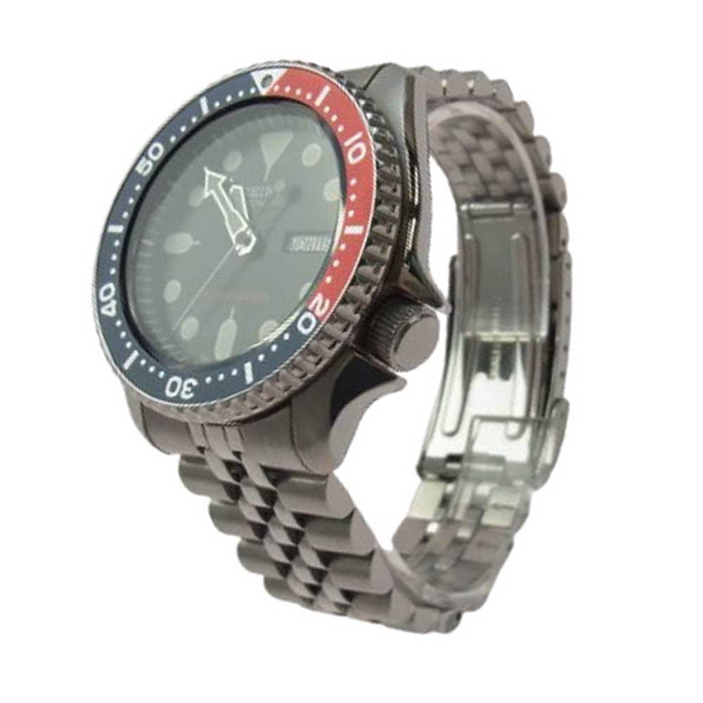 SEIKO セイコー SKX009 ダイバーズウォッチ 自動巻 腕時計 ウォッチ シルバー系【中古】