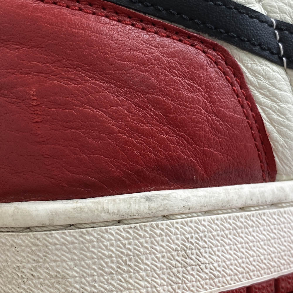 NIKE ナイキ 555088-610 Air Jordan 1 Retro High OG Bred Toe エアジョーダン 1 レトロ ハイ OG ブレッド トゥ ハイカットスニーカー レッド系 26cm【中古】
