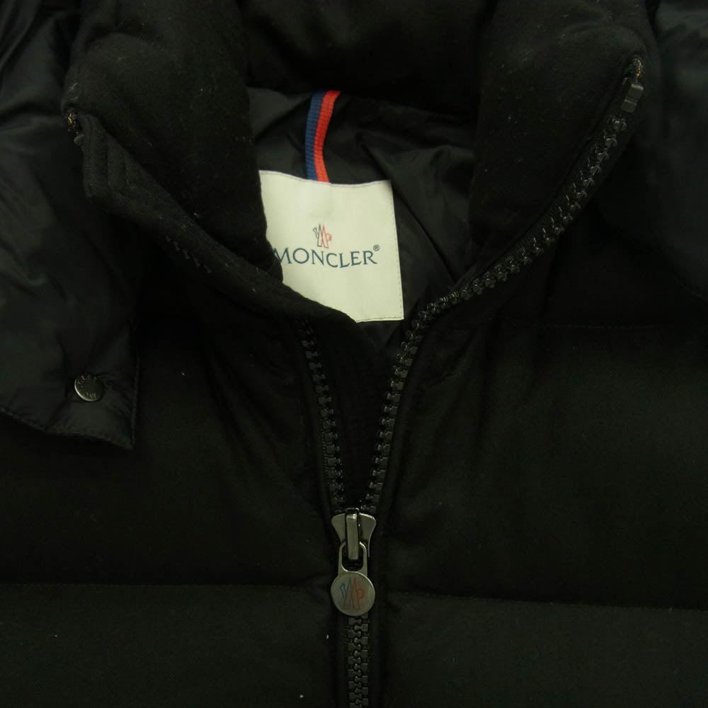 MONCLER モンクレール 17AW C20914033805 54272 モンクレールジャパンタグ MONTGENEVRE モンジュネーブル コミックタグ ダウン ジャケット ブラック系 1【中古】