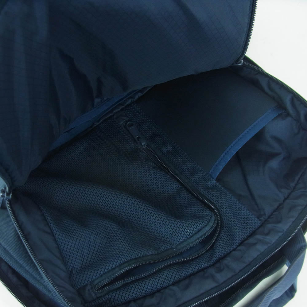 THE NORTH FACE ノースフェイス NM81863U Shuttle Daypack シャトル シリーズ リュックサック デイパック バックパック ダークネイビー系【中古】