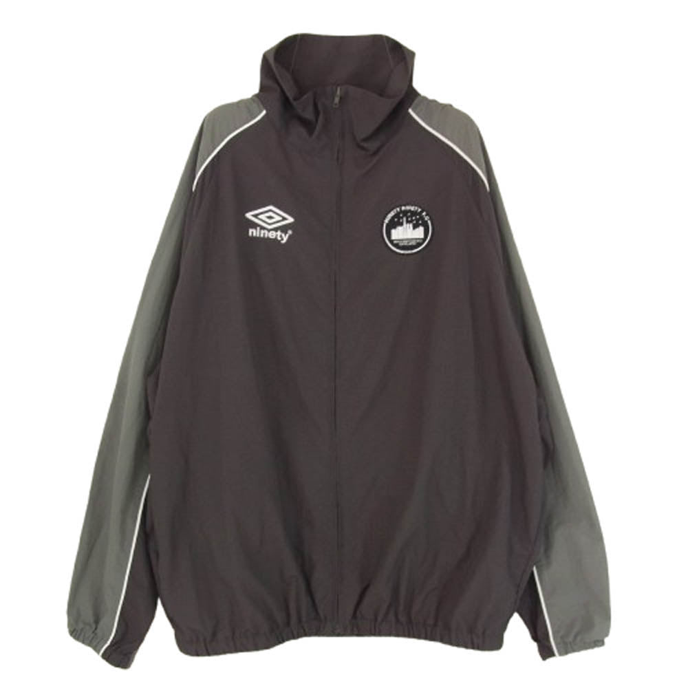 アンブロ― NN1630 9090 City Logo Nylon Jacket シティロゴ ナイロン トラックジャケット ダークグレー系 XL【中古】