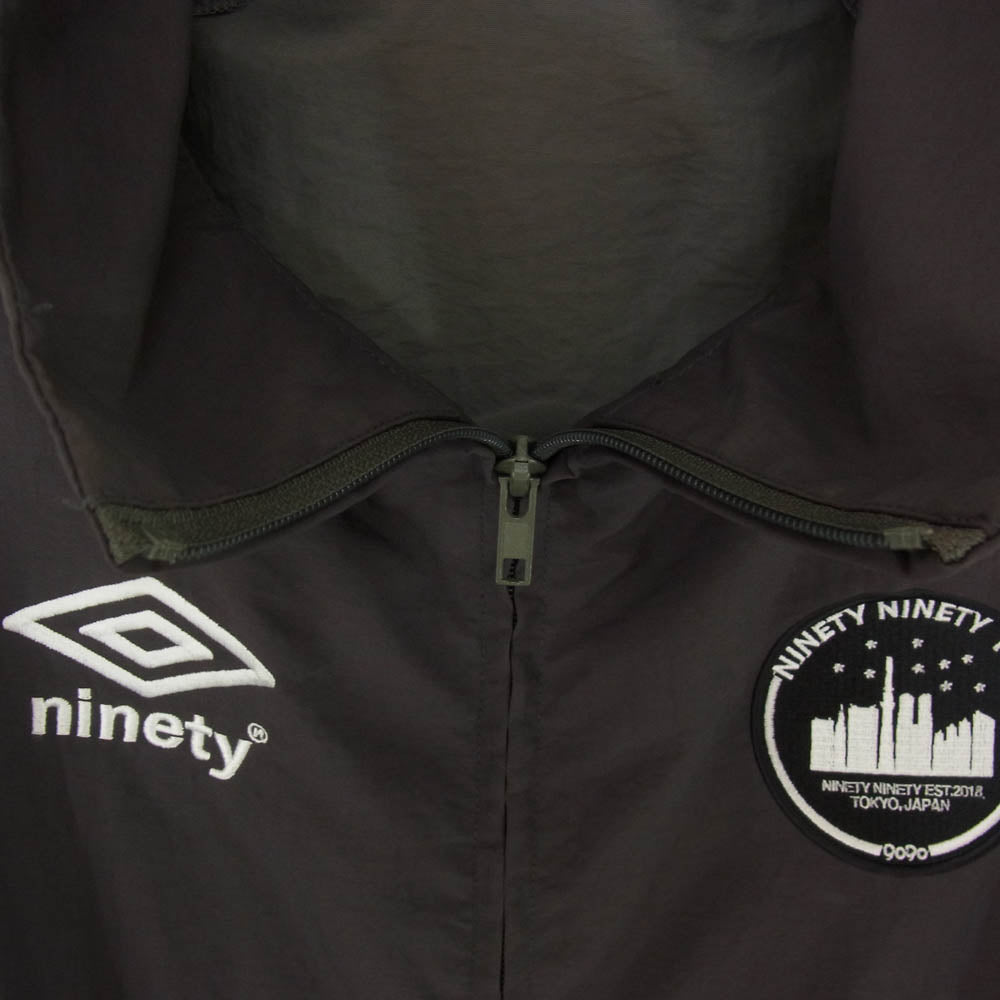 アンブロ― NN1630 9090 City Logo Nylon Jacket シティロゴ ナイロン トラックジャケット ダークグレー系 XL【中古】