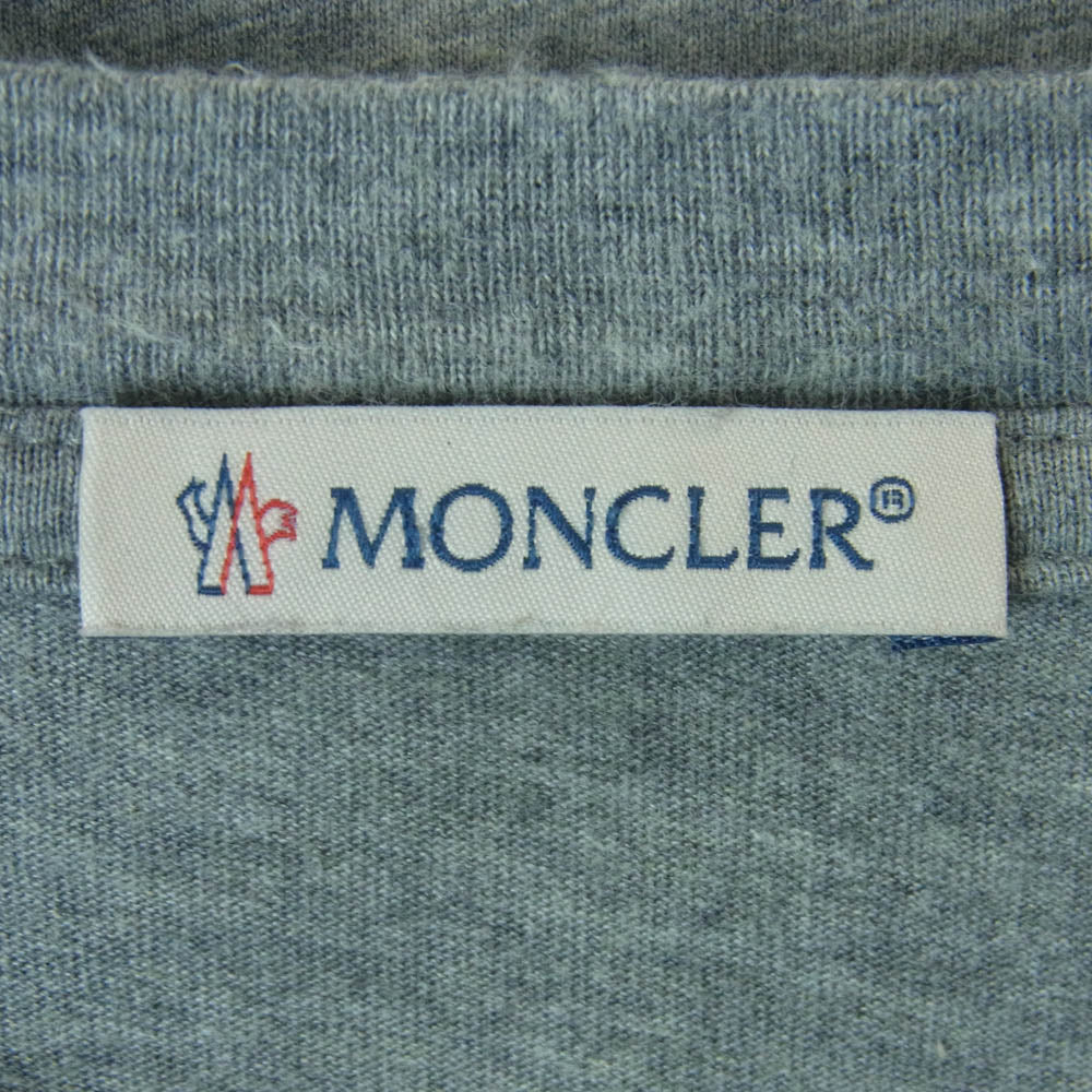 MONCLER モンクレール 22SS H10918C00052 クルーネック ワッペン ロゴ ワンポイント 半袖 Tシャツ グレー系 3P1 M【中古】