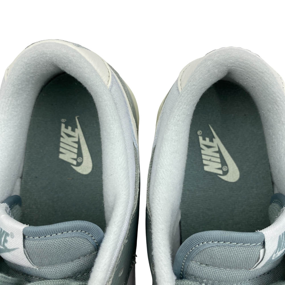 NIKE ナイキ DV7212-300 Dunk Low PRM Mica Green ダンク ロー PRM マイカ グリーン ローカット スニーカー マイカグリーン系 27cm【中古】