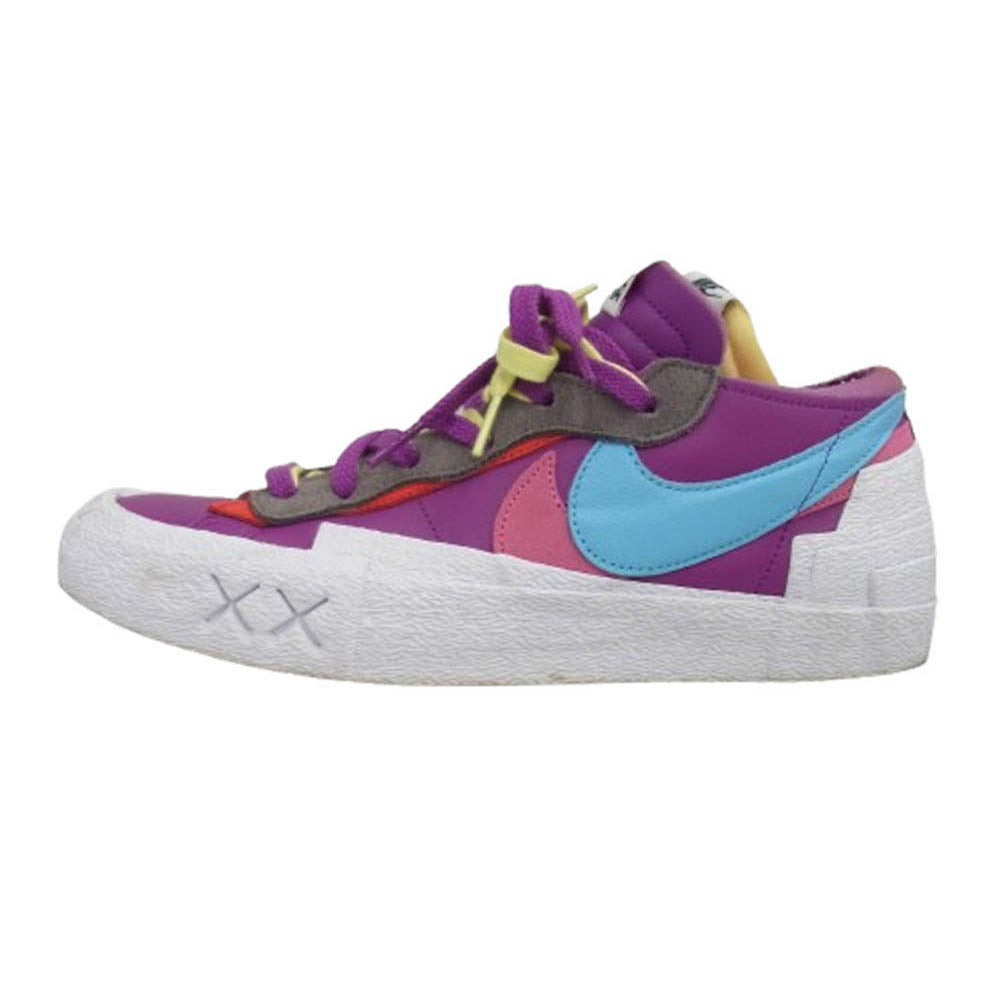 NIKE ナイキ DM7901-500 KAWS × sacai Blazer Low Purple Dusk カウズ × サカイ ブレーザー ロー パープルダスク スニーカー パープル系 27cm【中古】