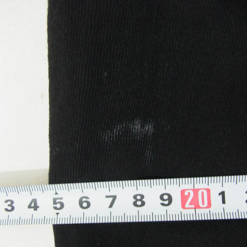 極美品　LEONARD LL カットソー 黒に総花柄　スクエアネック　日本製 極美品LEONARD LL カットソー 黒に総花柄スクエアネック日本製