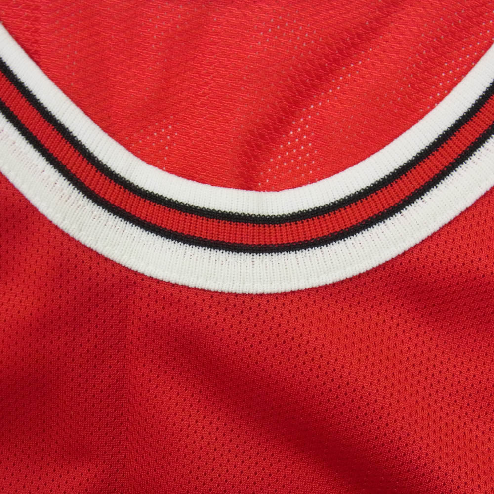Champion チャンピオン 90s USA製 NBA CHICAGO BULLS MICHAEL JORDAN シカゴ ブルズ マイケル ジョーダン ゲーム シャツ レッド系 44【中古】