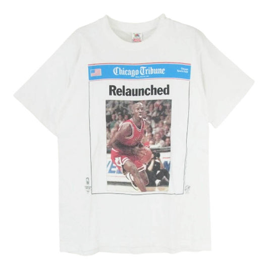 ヴィンテージ 90s USA製 Chicago Tribune Michael Jordan Chicago Bulls マイケル ジョーダン シカゴ ブルズ プリント Tシャツ fruit of the loom ホワイト系 M【中古】