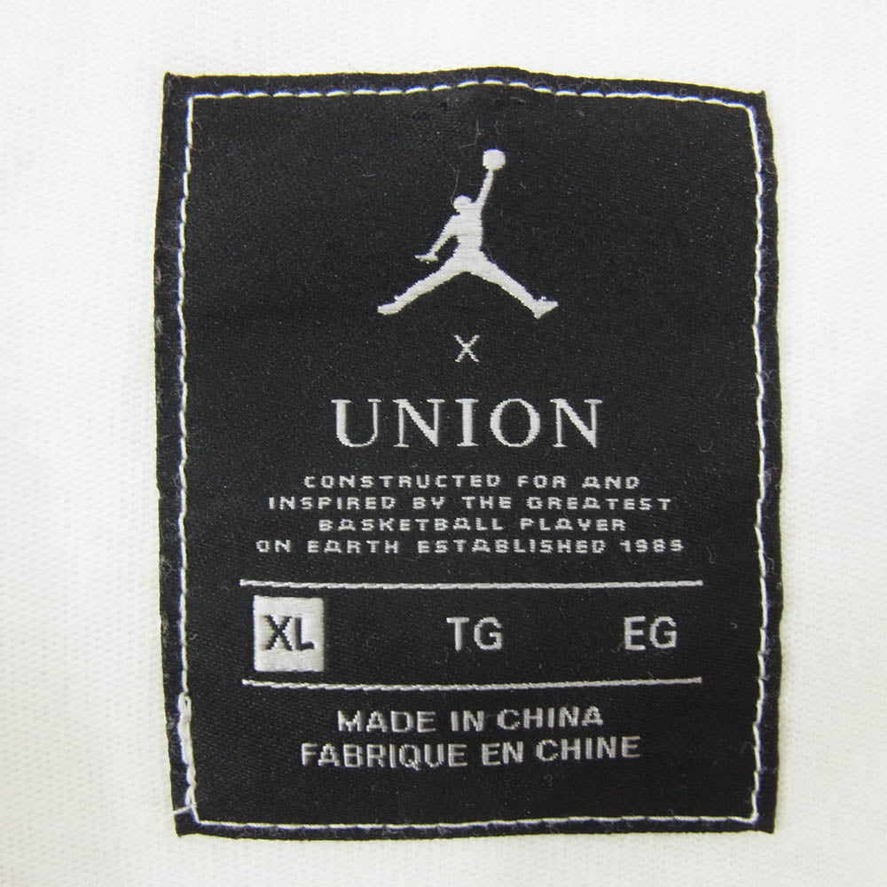 NIKE ナイキ DM2843-100 × UNION JORDAN BRAND FUTURE IS NOW SS USEDダメージ加工 ユニオン ジョーダン ブランド フューチャー イズ ナウ ショートスリーブ 半袖 Tシャツ ホワイト系 XL【中古】