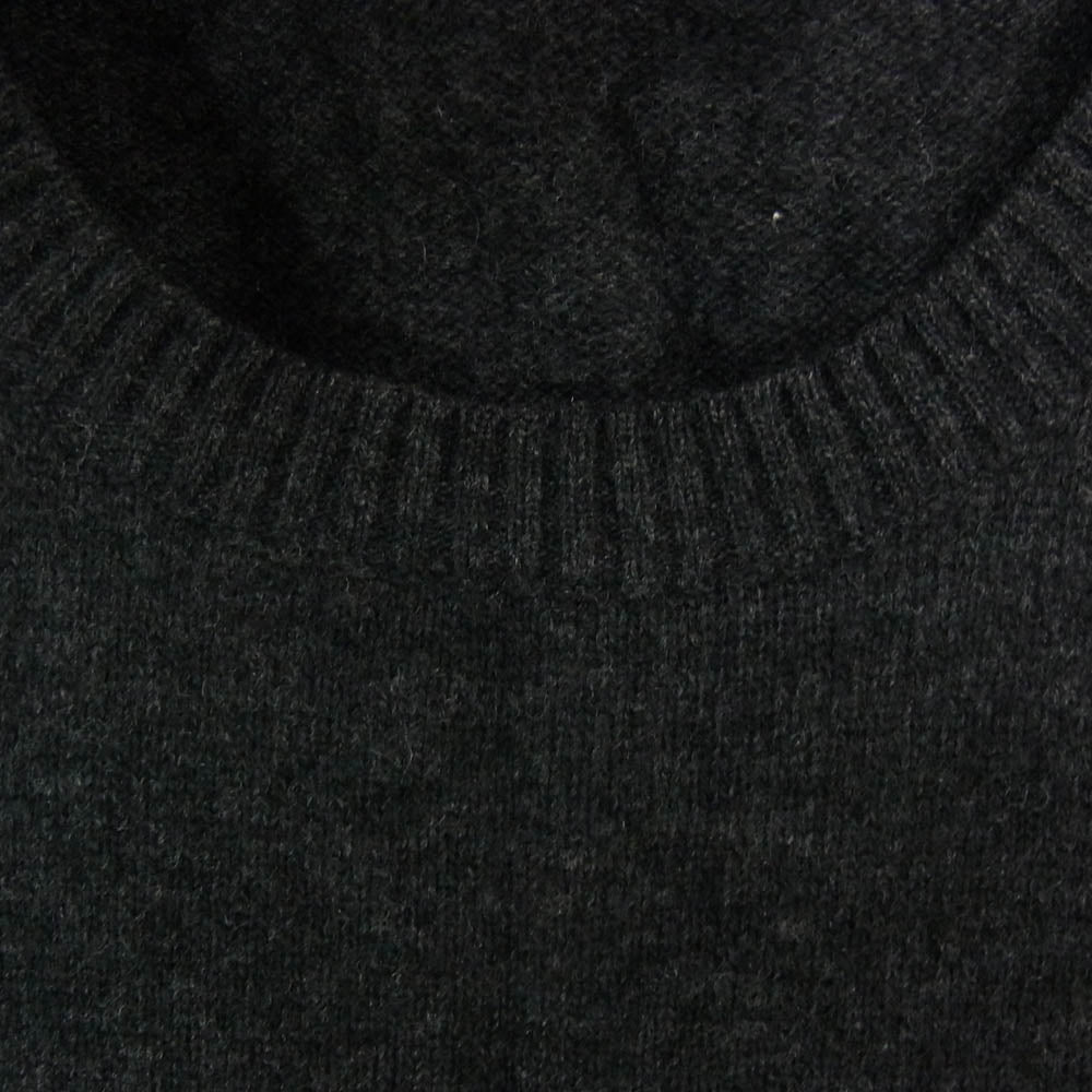 BURBERRY BLACK LABEL バーバリーブラックレーベル BMT23-522-07 カシミヤ混ウール ロゴ刺繍 袖裏ボーダーカフス クルーネック ニット ダークグレー系 2【中古】