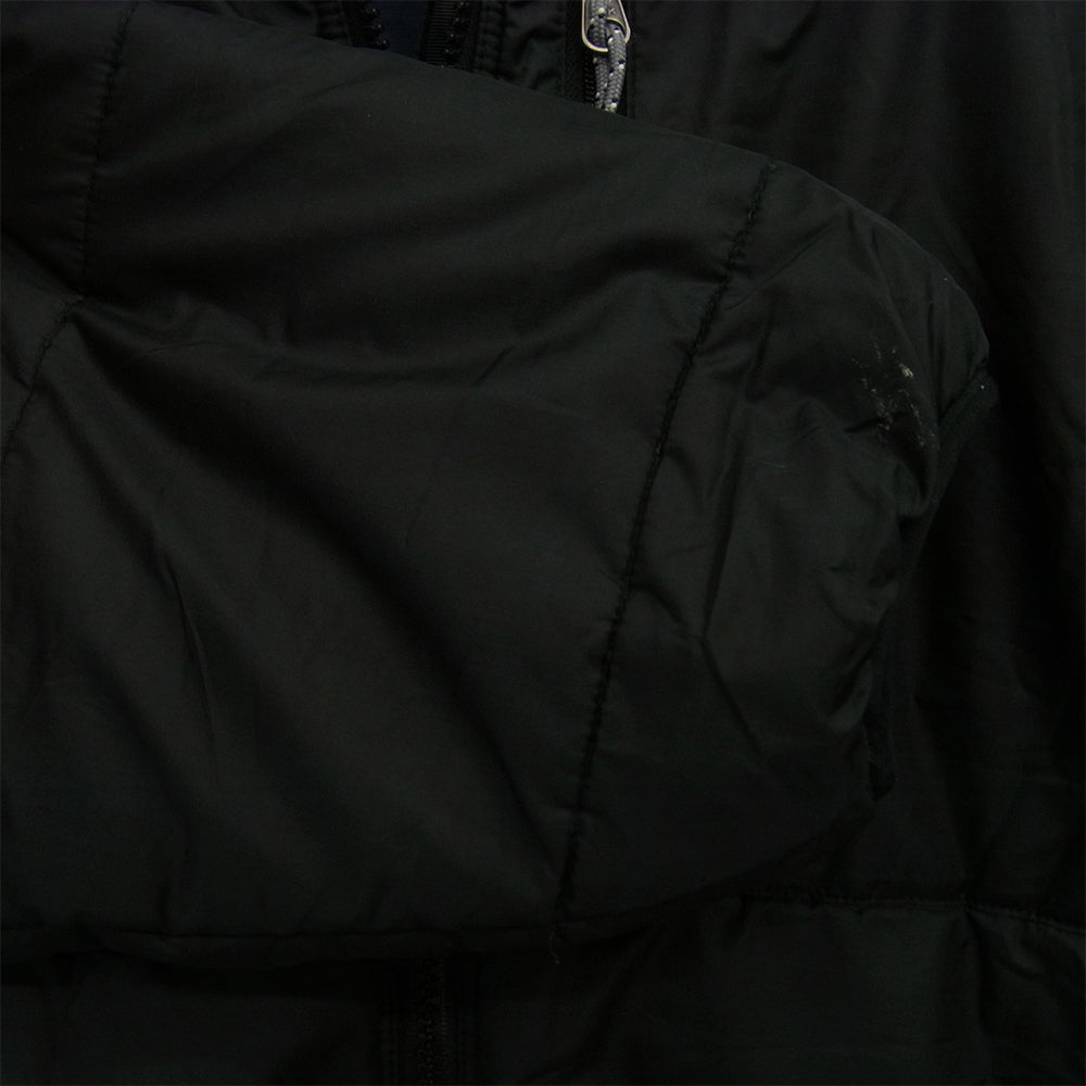 patagonia パタゴニア 01AW 84098 01年製 BLACK × NAVY DAS PARKA ダス パーカー 中綿 ジャケット スタッフサック付属 ブラック系 S【中古】
