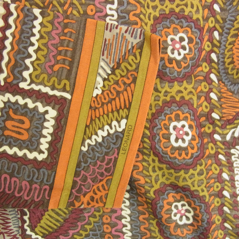 LEONARD レオナール FASHION ファッション 総柄 Vネック 長袖 カットソー ブラウン系 L【中古】