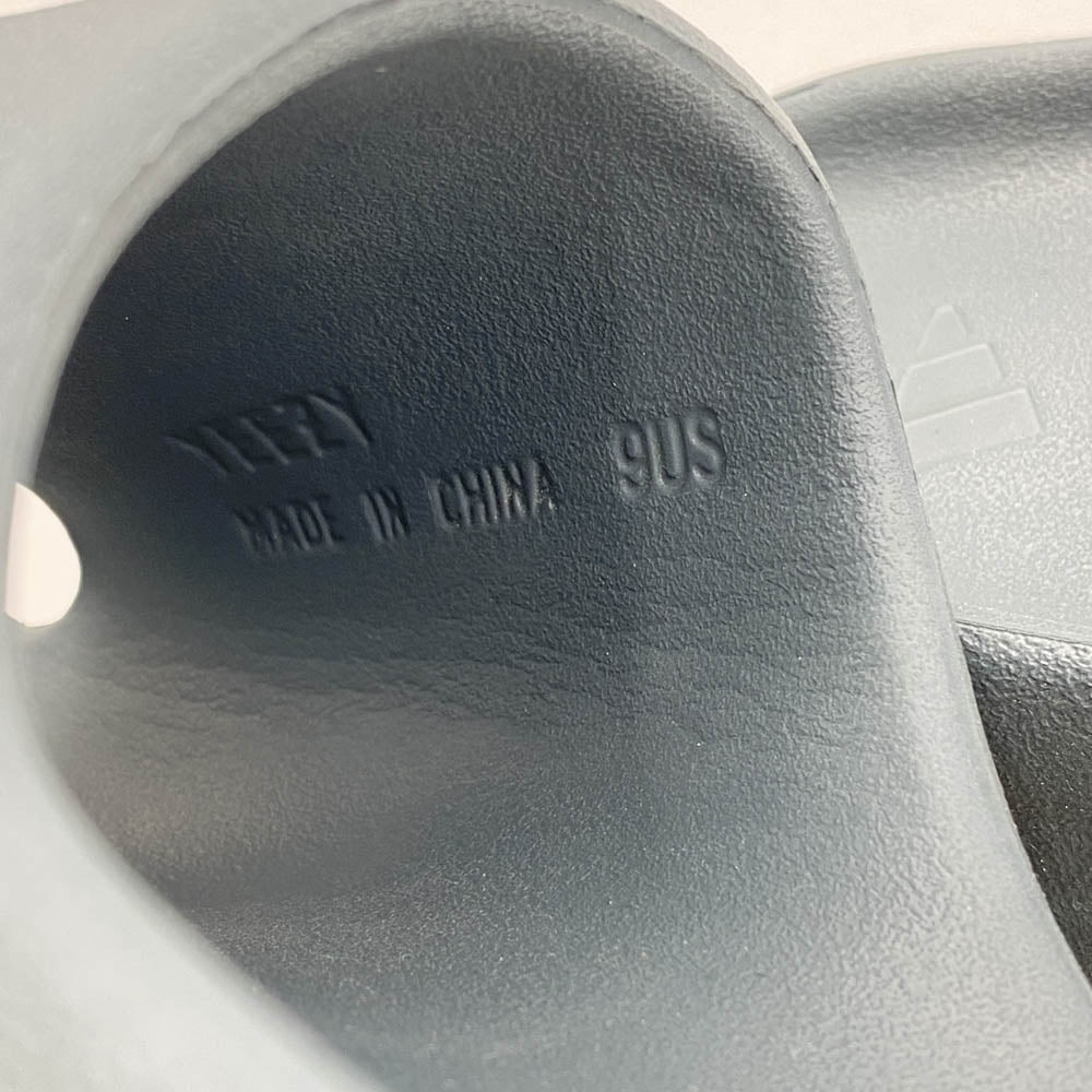 adidas アディダス ID2349 YEEZY SLIDE イージー スライド サンダル ブルー系 27.5cm【中古】