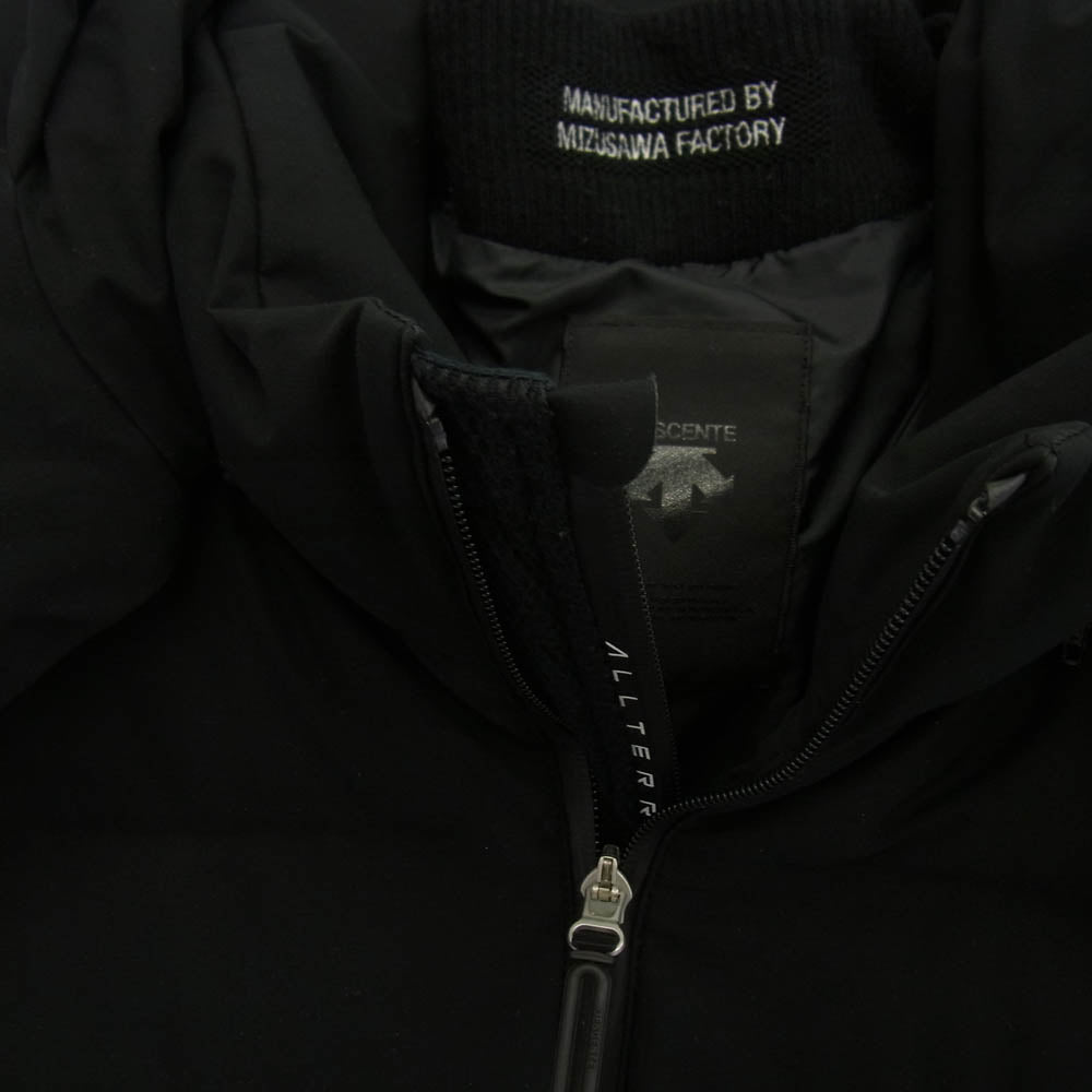 DESCENTE デサント DAWSGK43U ALLTERRAIN MIZUSAWA DOWN COAT ”ANCHORーHC” 水沢ダウンコート アンカーハーフコート ダウンコート ブラック系 L【美品】【中古】