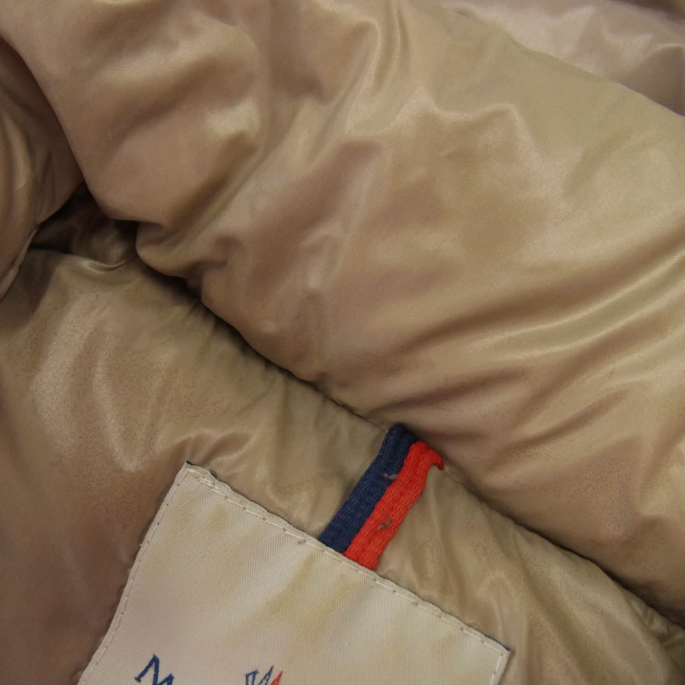 MONCLER モンクレール Z7HJ097 スープリームスタグ ビッグロゴワッペン ショート ダウンジャケット ベージュ系【中古】