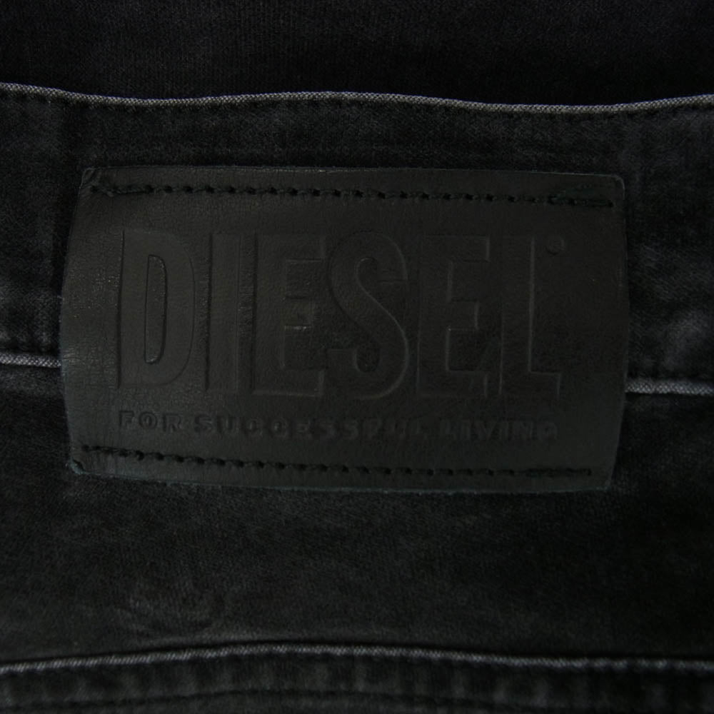 DIESEL ディーゼル D-AMNY デニムライク ストレッチ ベロア パンツ 光沢感のあるブラック系 34【中古】