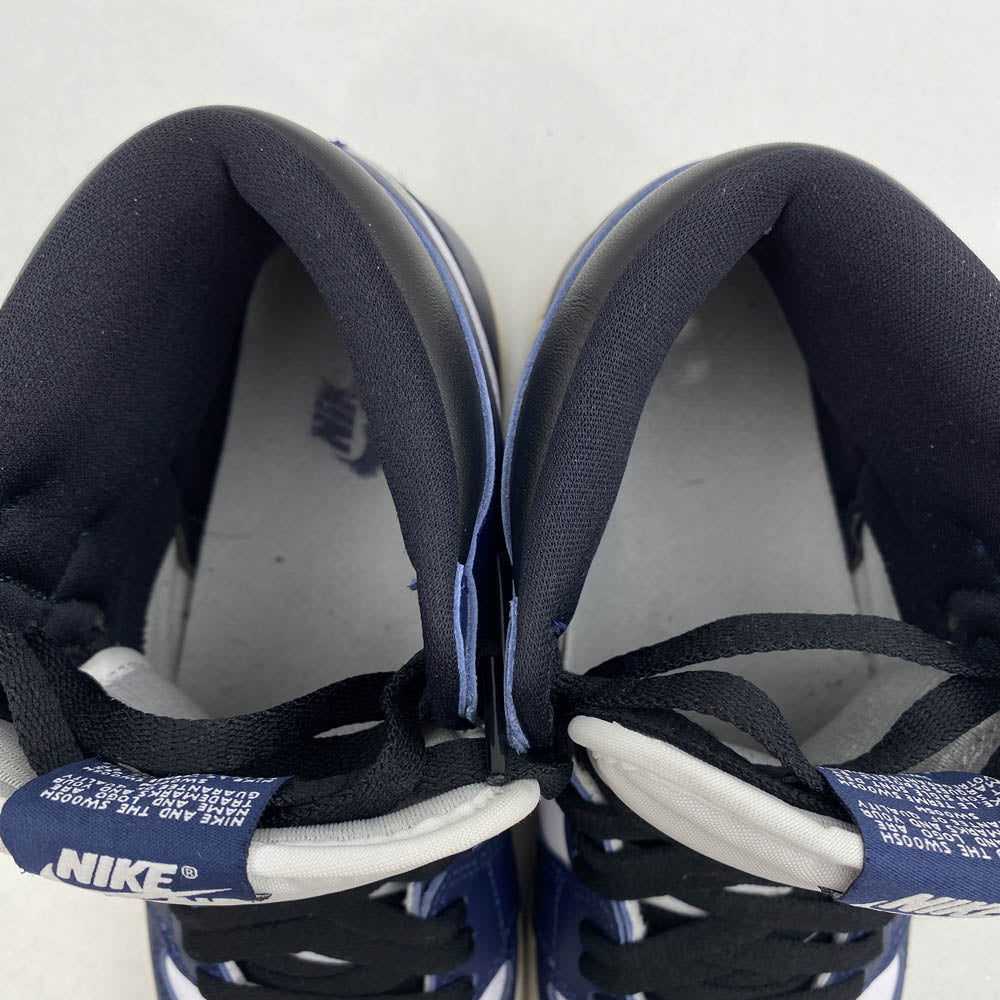 NIKE ナイキ DZ5485-401 Air Jordan 1 Retro High OG Midnight Navy エアジョーダン1 レトロ ハイ OG ミッドナイト ネイビー ハイカット スニーカー ネイビー系 ブラック系 26.5cm【中古】