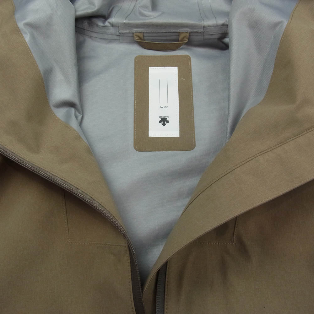 DESCENTE デサント DLMSJC02 GORE-TEX HOODED BLOUSON ゴアテックス フーデッド ブルゾン マウンテンパーカー カーキ系 L【美品】【中古】