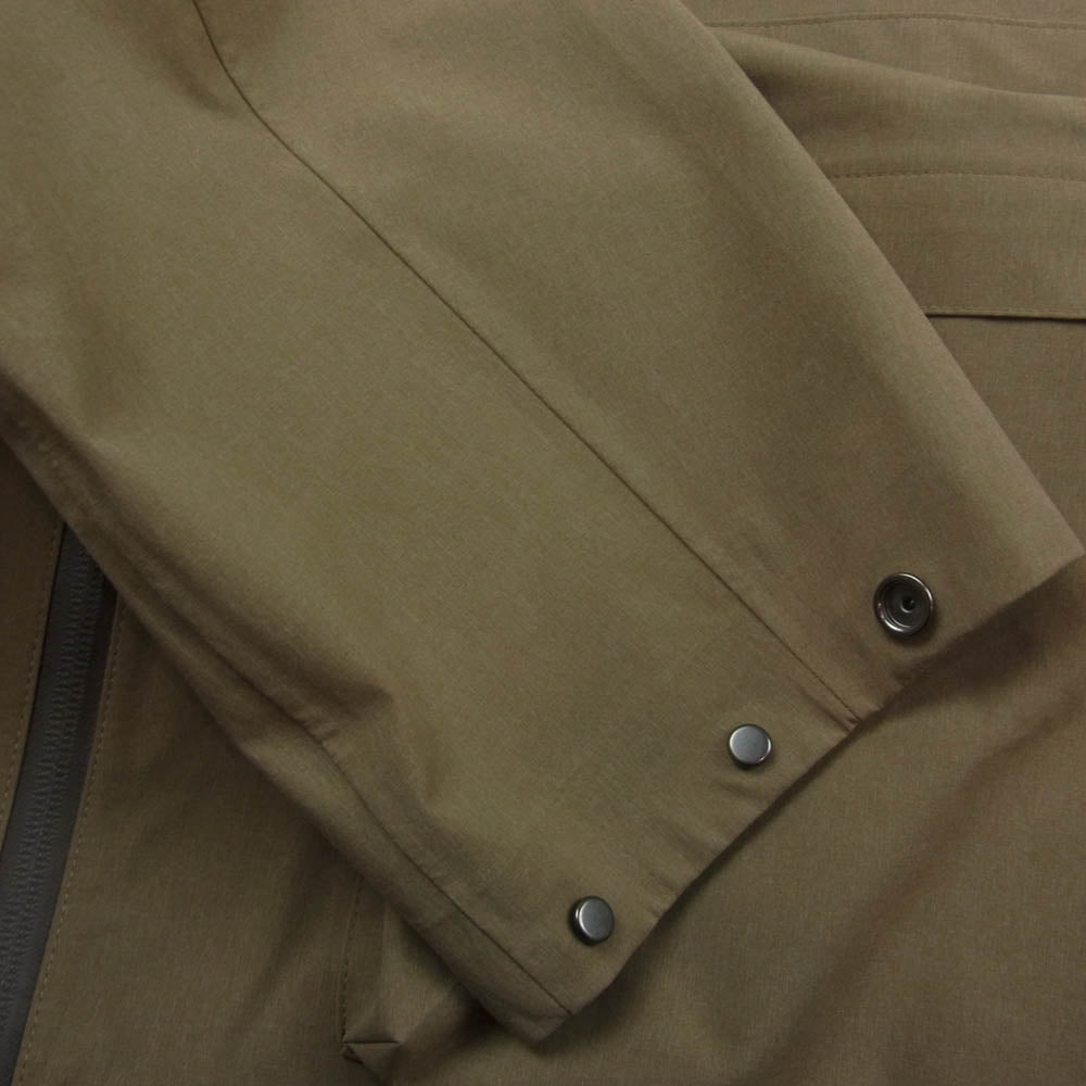 DESCENTE デサント DLMSJC02 GORE-TEX HOODED BLOUSON ゴアテックス フーデッド ブルゾン マウンテンパーカー カーキ系 L【美品】【中古】