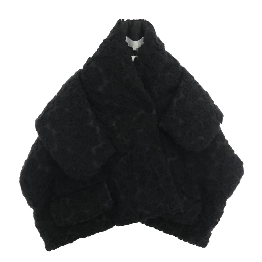 tao COMME des GARCONS タオ コムデギャルソン 24AW TN-J009-051 ナイロンチュール刺繍 中綿 ケープ ポンチョ ブラック系 S【中古】