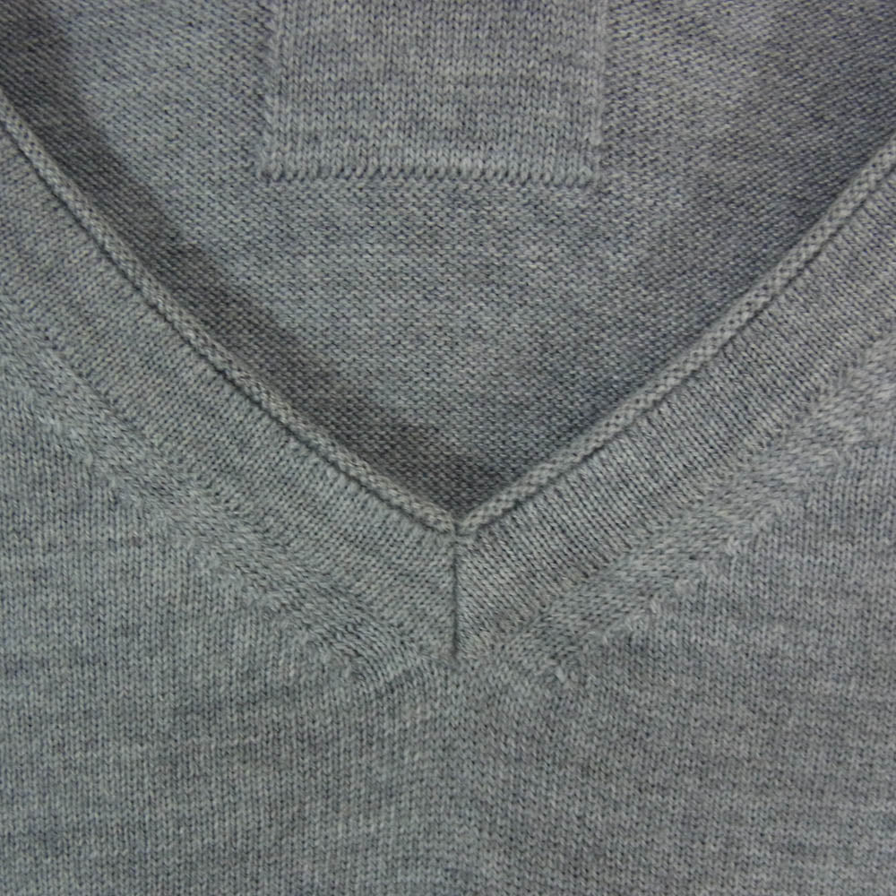 HUGO BOSS ヒューゴボス エクストラファインメリノウール Vネック ニット セーター グレー系 S【中古】