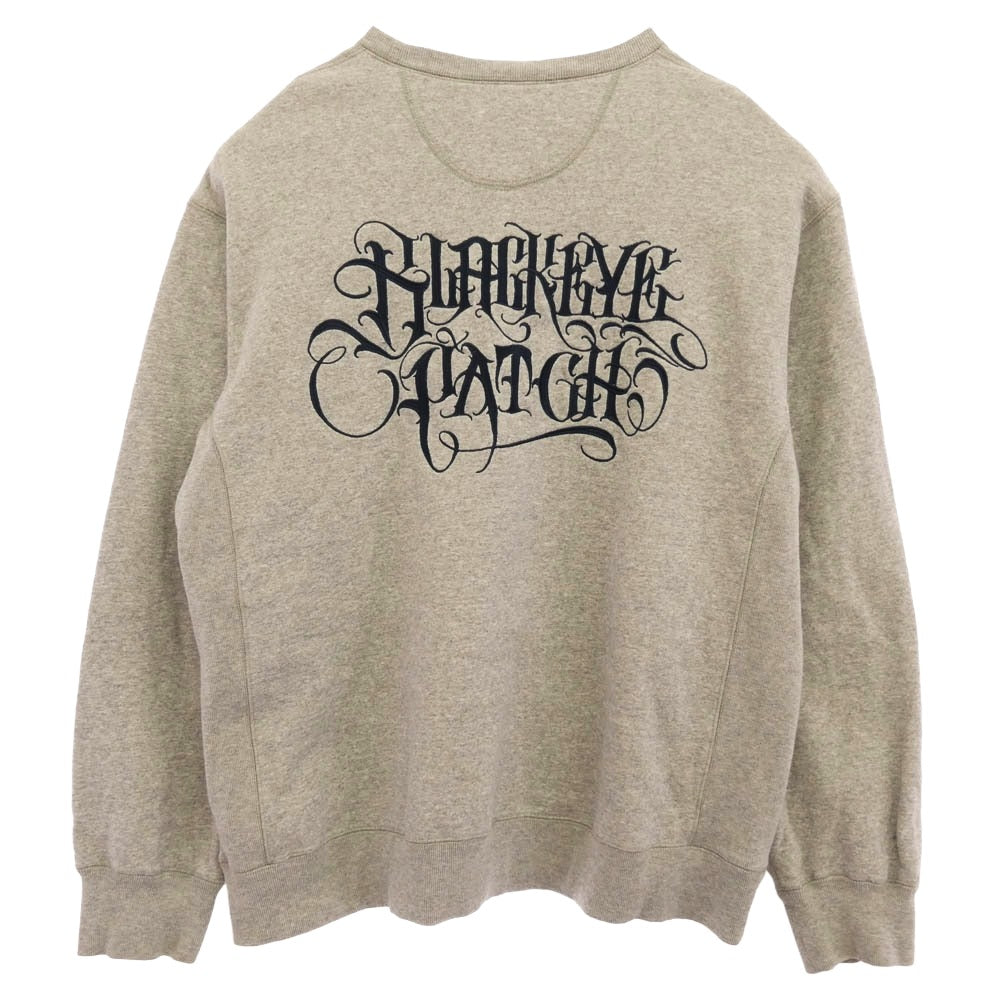 BlackEyePatch ブラックアイパッチ × APHRODITE GANG アフロディーテギャング BEPXAGH CREW SWEAT 取扱注意 バック刺繍 クルーネック スウェット トレーナー グレー系 XL【中古】