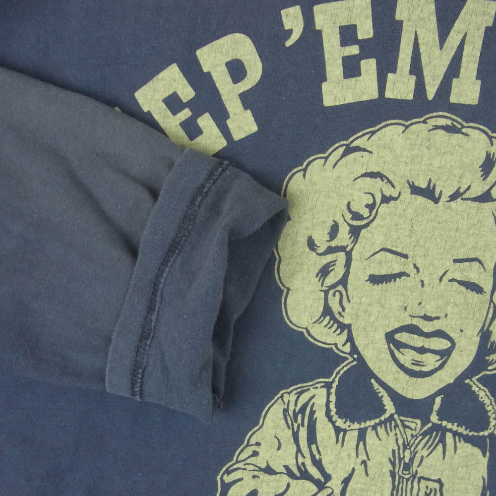 TOY'S McCOY トイズマッコイ TMC2252 MARILYN MONROE KEEP 'EM FLYING マリリンモンロー プリント 長袖 カットソー ネイビー系 M【中古】